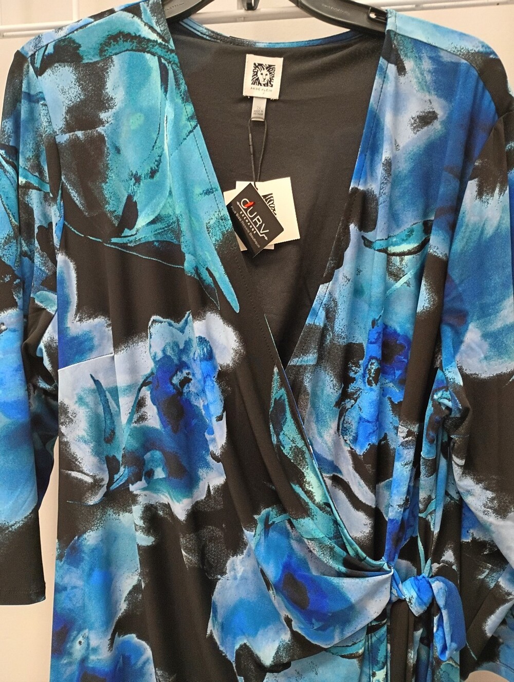 Anne Klein Plus Size Blue Watercolor Wrap Dress NO WRINKLE💙 NEW W TAGS - Picture 4 of 7